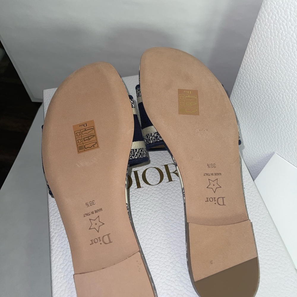 Dior Dway Slides - Picture 4 of 10